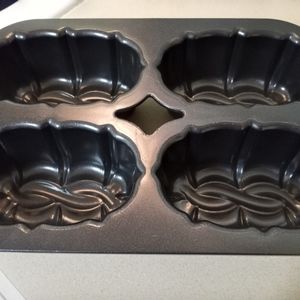 Nordic Ware Celtic Knot Mini 4 Loaf Pan